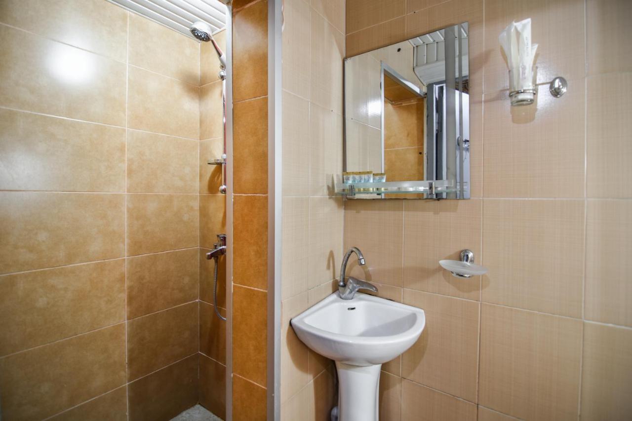 Guest House Kakabadzeebi 9 Tbilisi Exterior photo